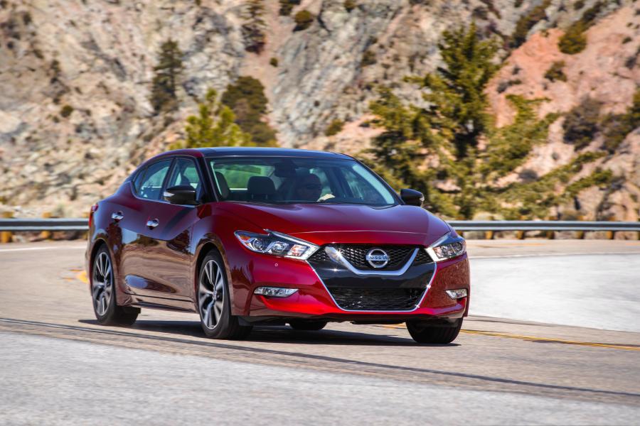  Nissan Maxima Platinum 2015 года  (NA) (фото 33 из 40)